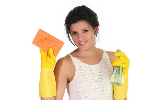 End of tenancy cleaning in a flat with local access challenges
